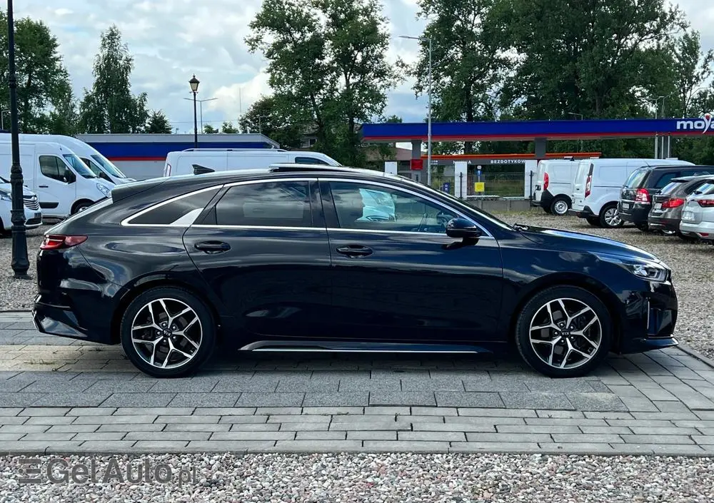 KIA ProCeed 1.5 T-GDI DCT7 OPF GT LINE