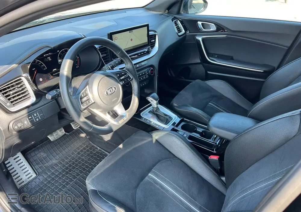 KIA ProCeed 1.5 T-GDI DCT7 OPF GT LINE