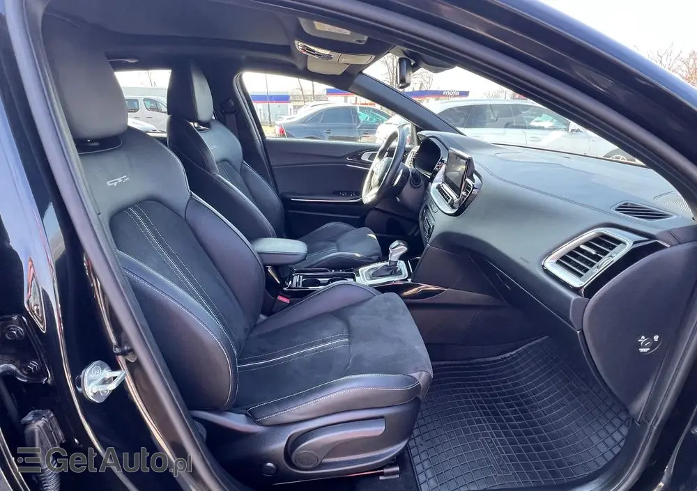 KIA ProCeed 1.5 T-GDI DCT7 OPF GT LINE