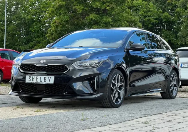 KIA ProCeed 1.5 T-GDI DCT7 OPF GT LINE