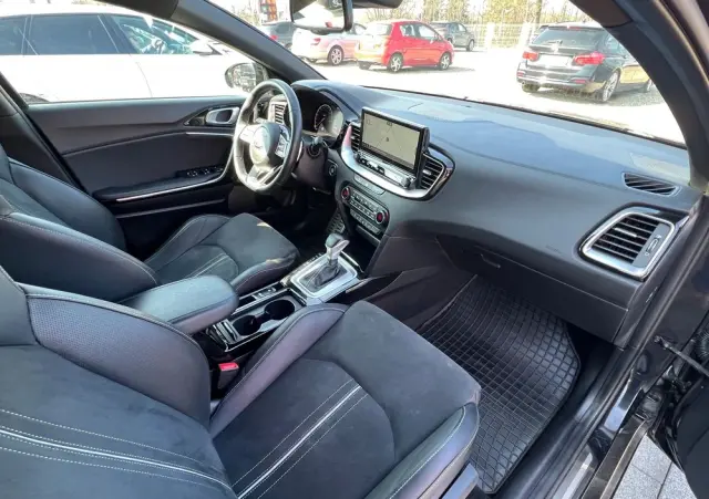 KIA ProCeed 1.5 T-GDI DCT7 OPF GT LINE