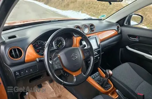 SUZUKI Vitara 