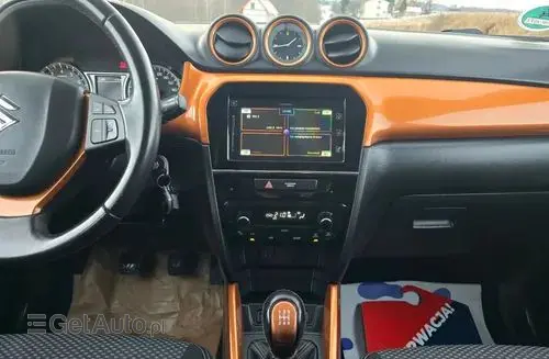 SUZUKI Vitara 