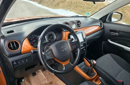 SUZUKI Vitara 