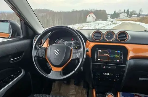 SUZUKI Vitara 
