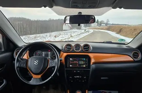 SUZUKI Vitara 