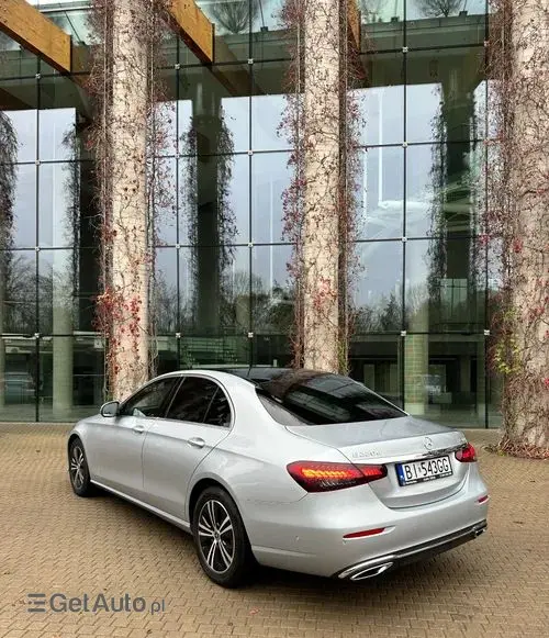 MERCEDES-BENZ Klasa E 