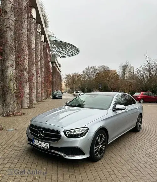 MERCEDES-BENZ Klasa E 