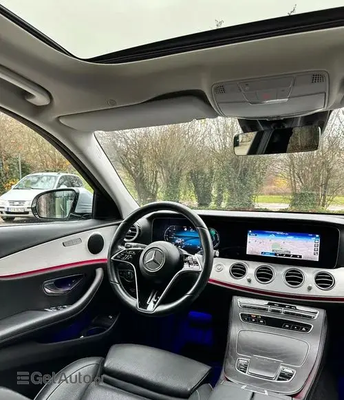 MERCEDES-BENZ Klasa E 