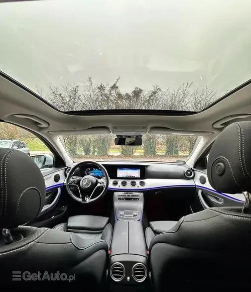 MERCEDES-BENZ Klasa E 