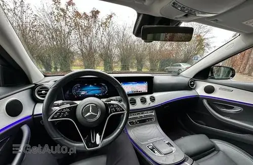 MERCEDES-BENZ Klasa E 
