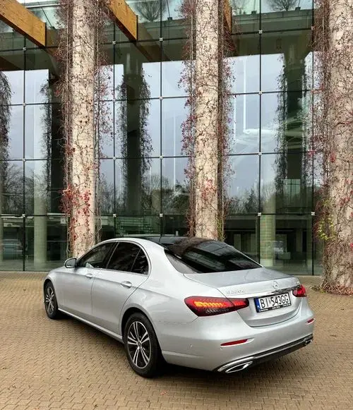 MERCEDES-BENZ Klasa E 