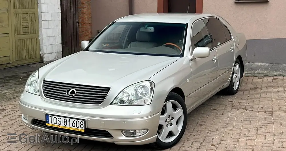 LEXUS LS 