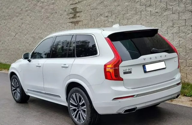 VOLVO XC90 