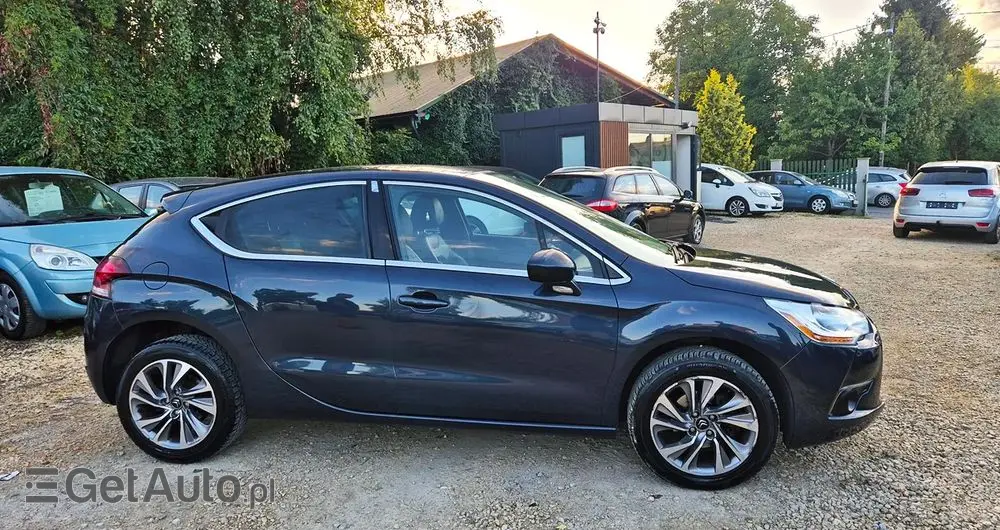 CITROËN DS4 1.6 VTi SoChic