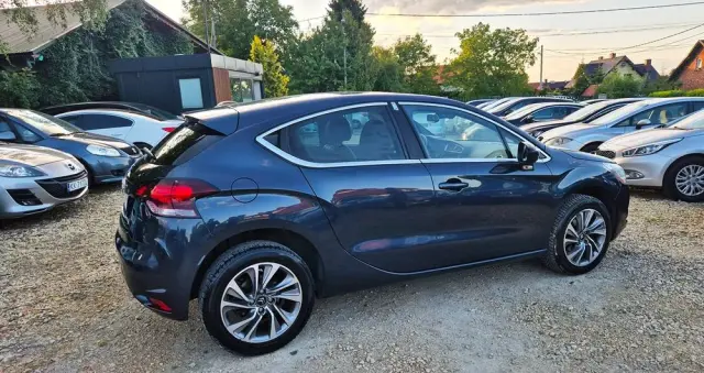 CITROËN DS4 1.6 VTi SoChic