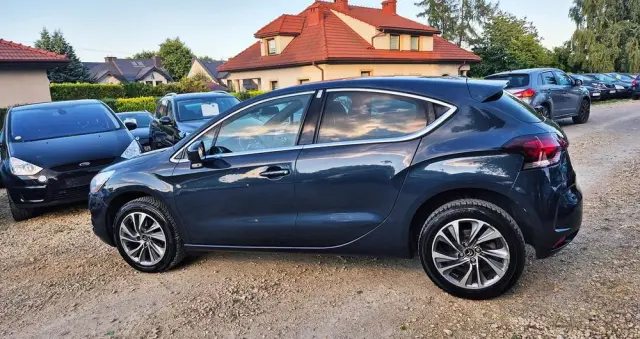 CITROËN DS4 1.6 VTi SoChic