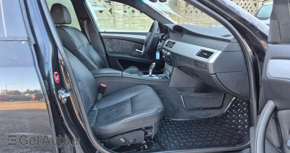 BMW Seria 5 530d Sport-Aut Edition Exclusive