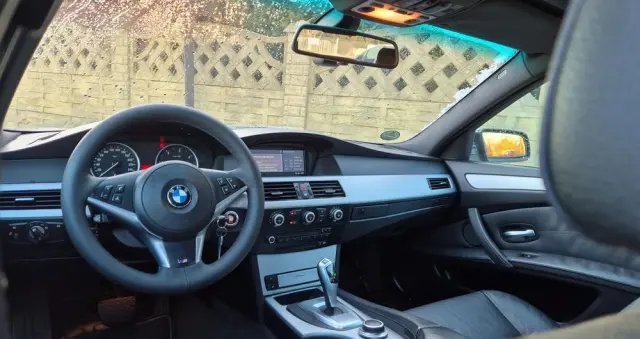 BMW Seria 5 530d Sport-Aut Edition Exclusive