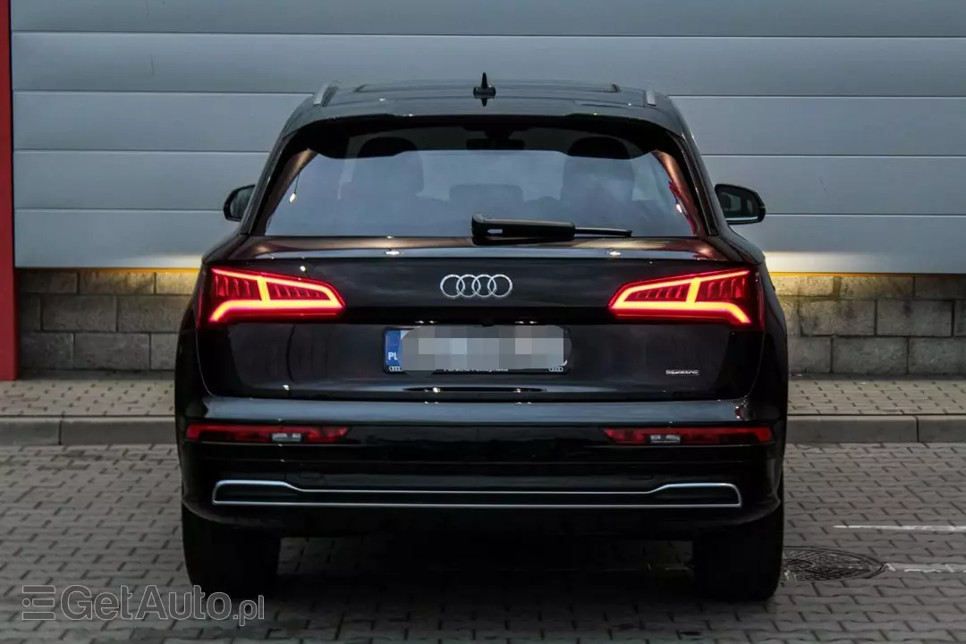 AUDI Q5 45 TFSI Sport AWD S tronic