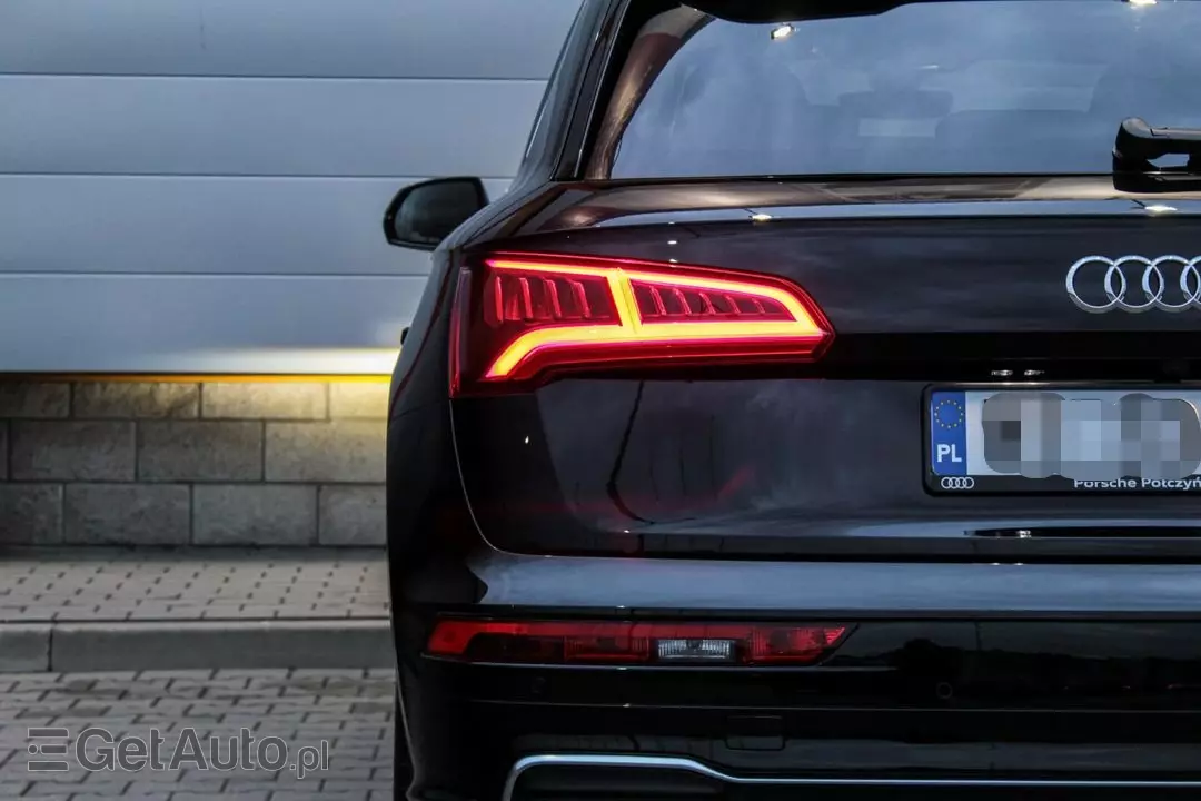 AUDI Q5 45 TFSI Sport AWD S tronic