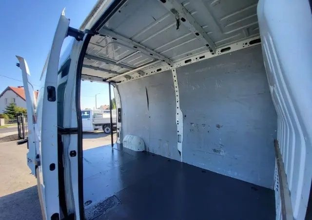 NISSAN Nv 400 master movano master max klima  Sprowadzony 