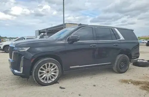 CADILLAC Escalade 