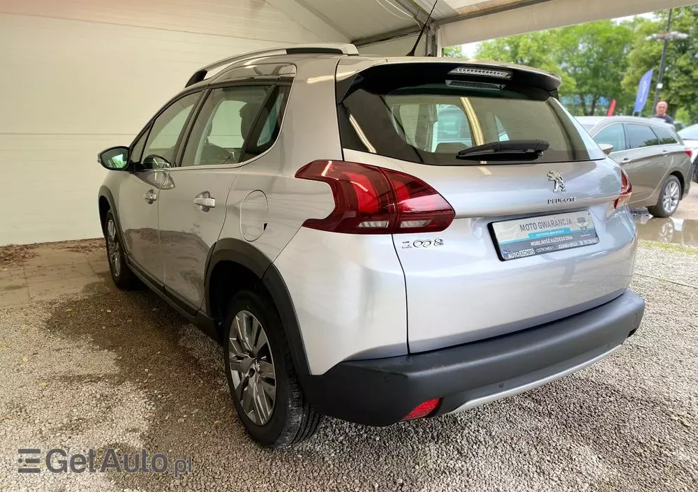 PEUGEOT 2008 1.5 BlueHDi Signature