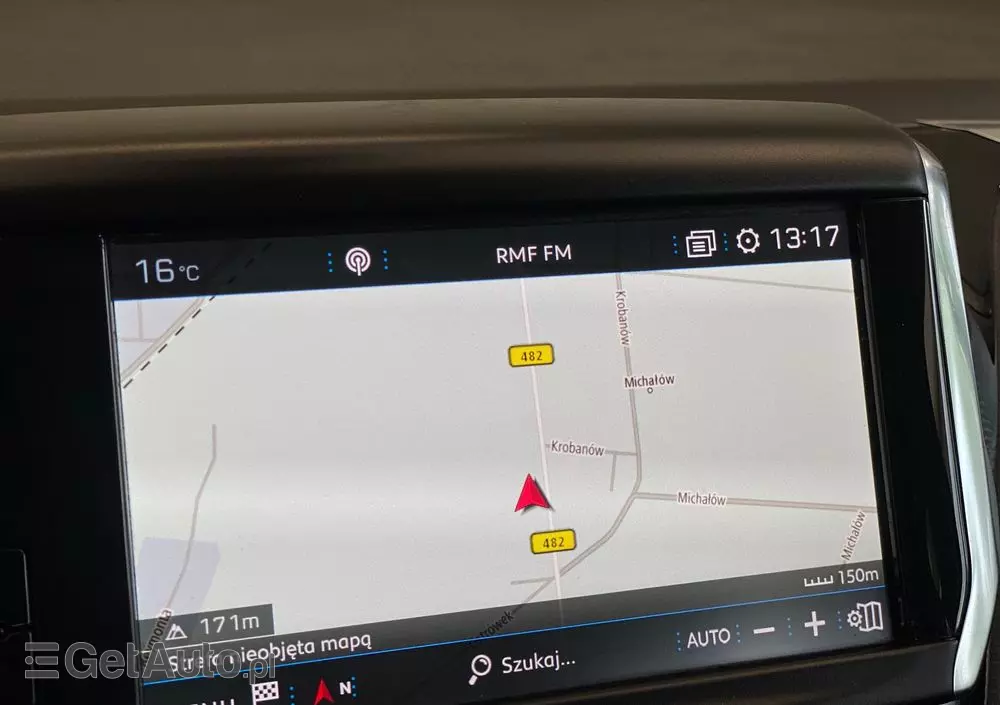 PEUGEOT 2008 1.5 BlueHDi Signature