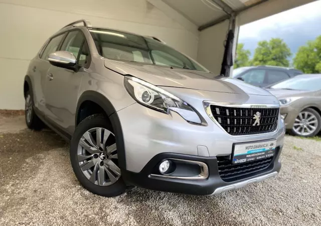 PEUGEOT 2008 1.5 BlueHDi Signature