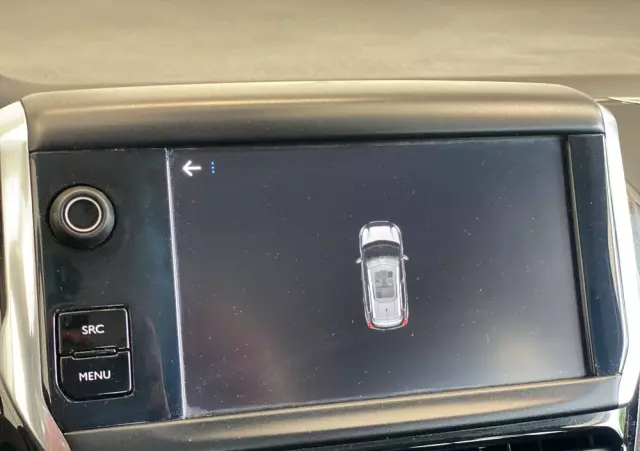 PEUGEOT 2008 1.5 BlueHDi Signature