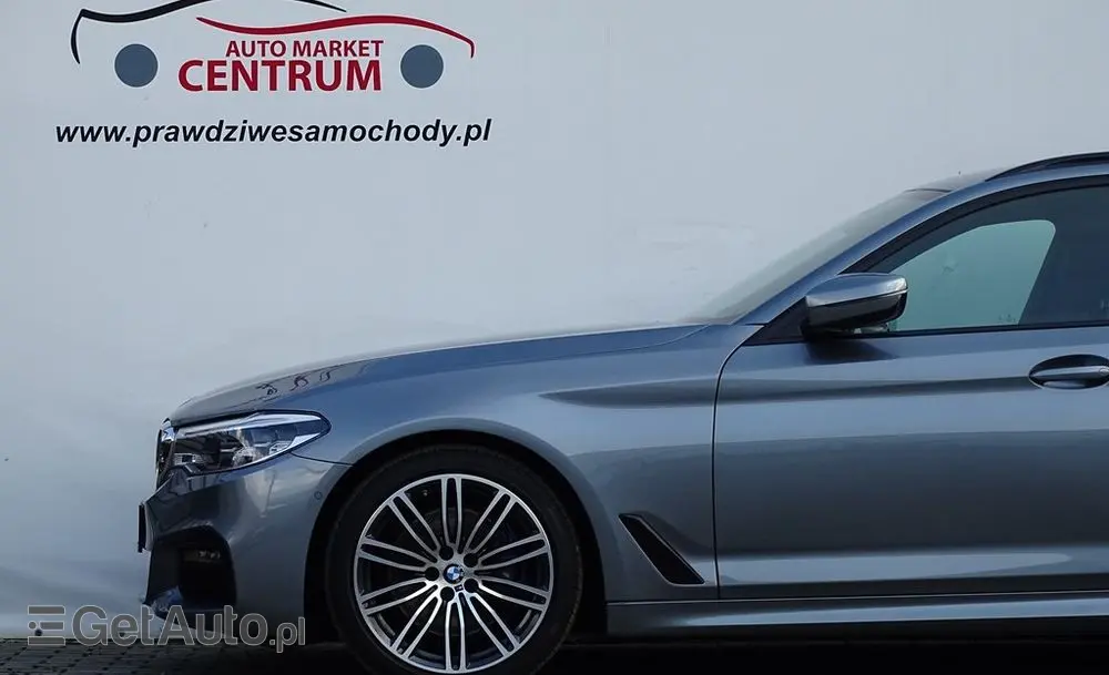 BMW Seria 5 525d M Sport sport