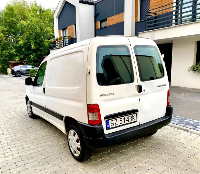 PEUGEOT Partner 