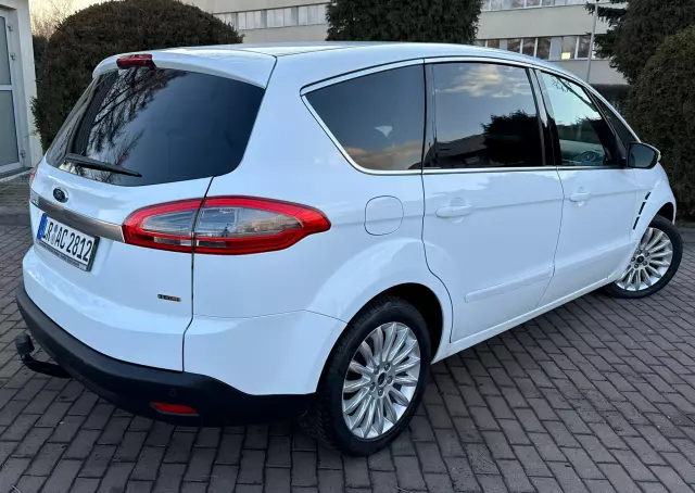 FORD S-Max Titanium