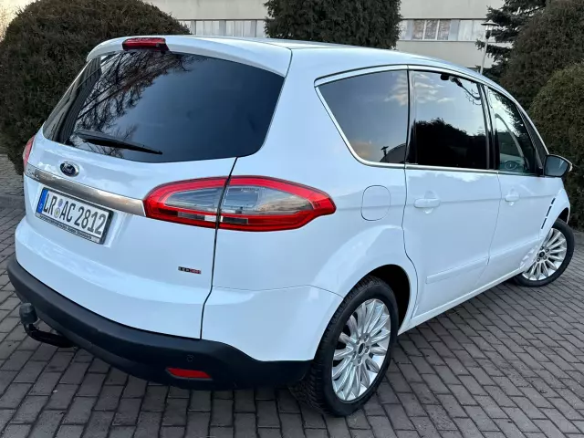 FORD S-Max Titanium