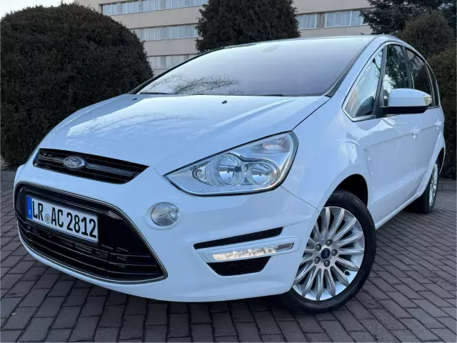 FORD S-Max Titanium