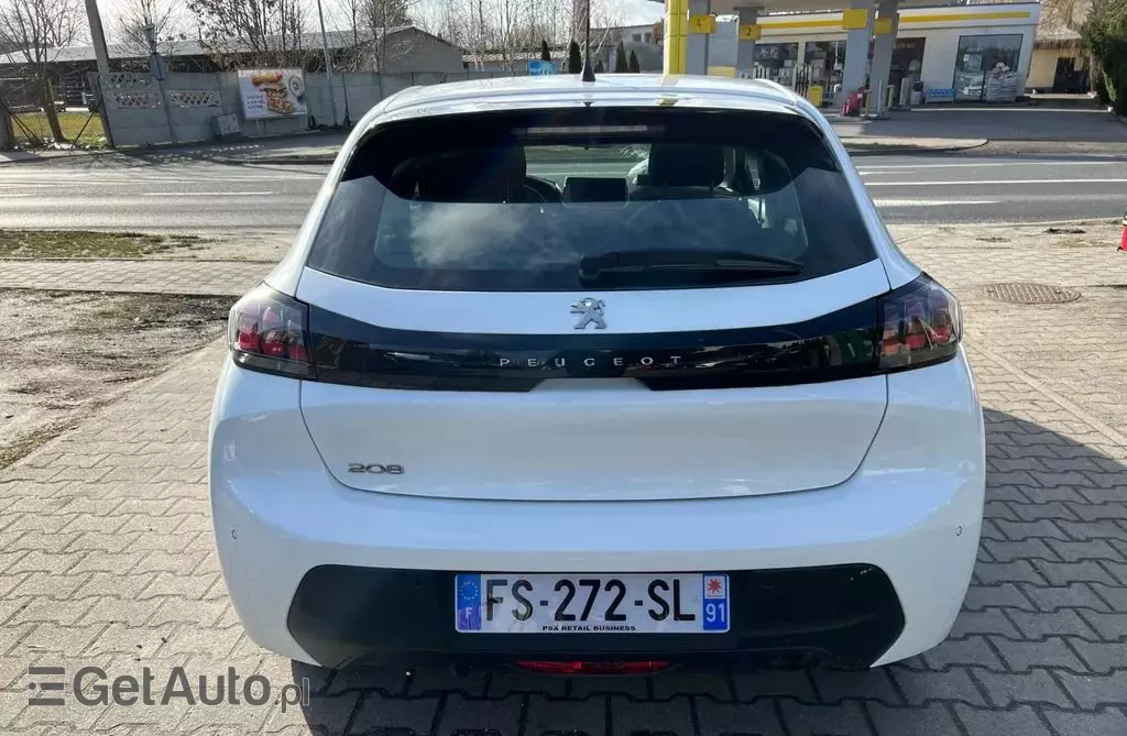 PEUGEOT 208 