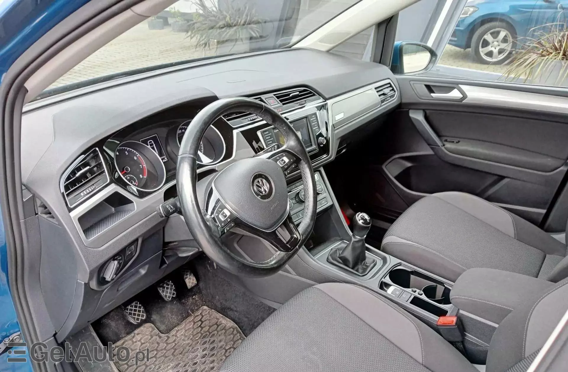 VOLKSWAGEN Touran 1.2 TSI (110 KM)