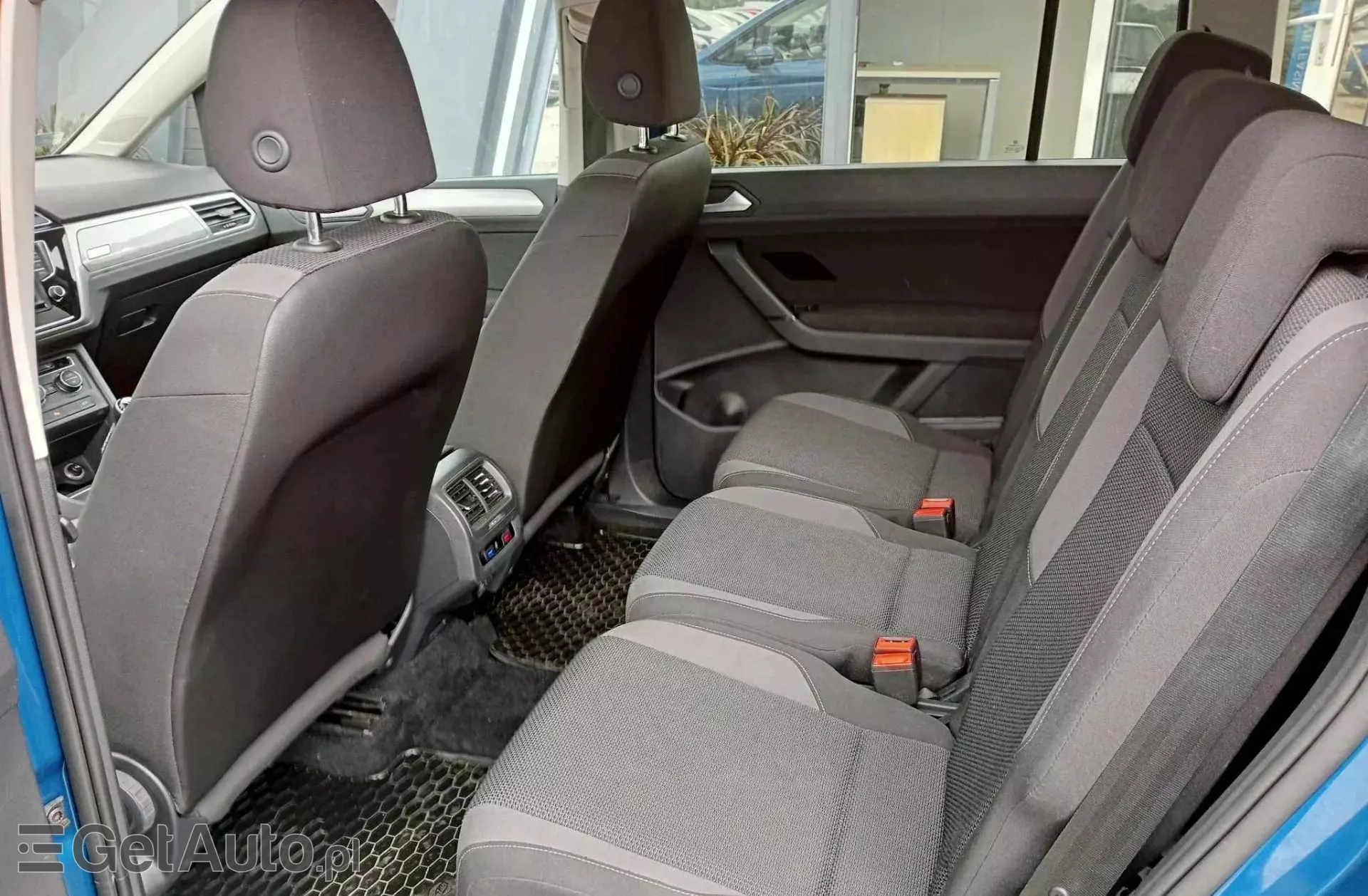 VOLKSWAGEN Touran 1.2 TSI (110 KM)