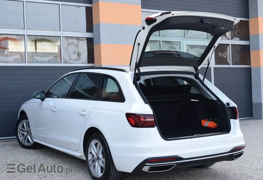 AUDI A4 Avant 40 TDI quattro S tronic