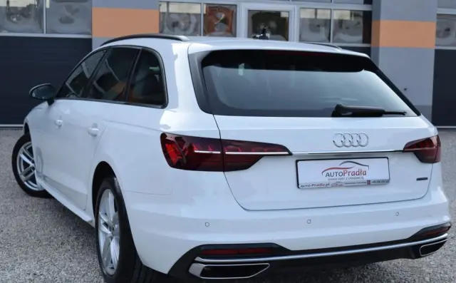 AUDI A4 Avant 40 TDI quattro S tronic