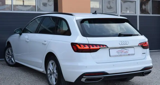 AUDI A4 Avant 40 TDI quattro S tronic