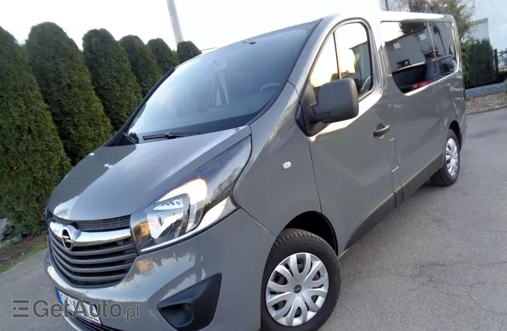 OPEL Vivaro 