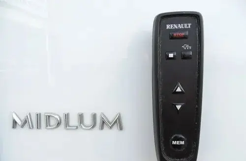 RENAULT Midlum 