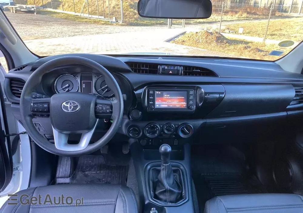 TOYOTA Hilux 2.4 D-4D Extra Cab DLX 4x4