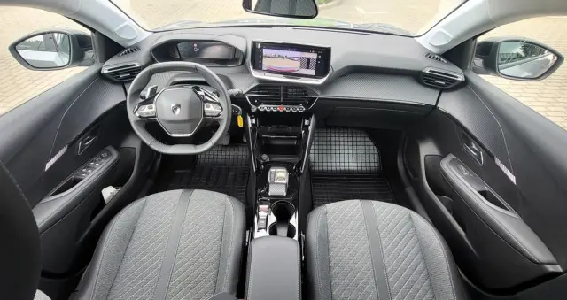 PEUGEOT 208 1.2 mHEV Allure