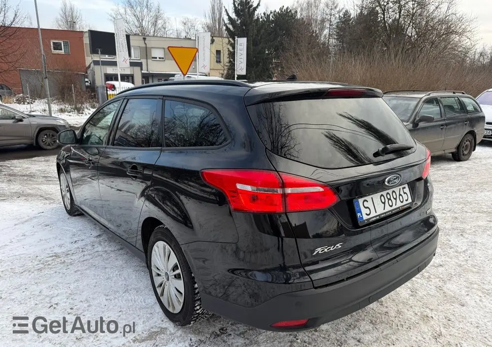 FORD Focus 1.0 EcoBoost Start-Stopp-System COOL&CONNECT