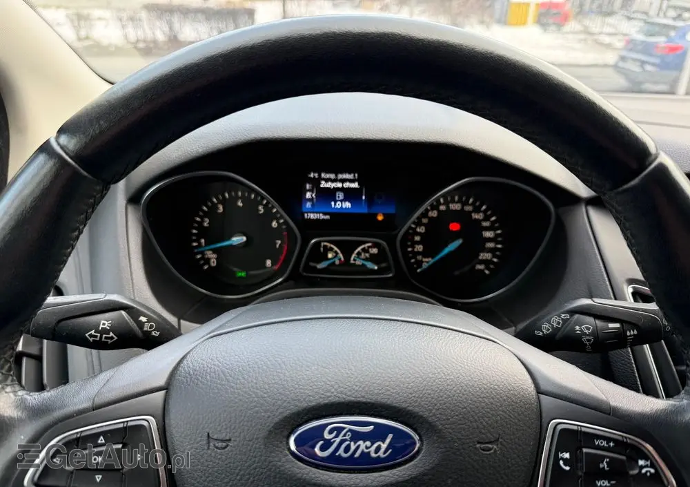 FORD Focus 1.0 EcoBoost Start-Stopp-System COOL&CONNECT