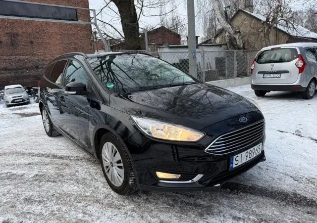 FORD Focus 1.0 EcoBoost Start-Stopp-System COOL&CONNECT
