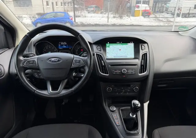 FORD Focus 1.0 EcoBoost Start-Stopp-System COOL&CONNECT